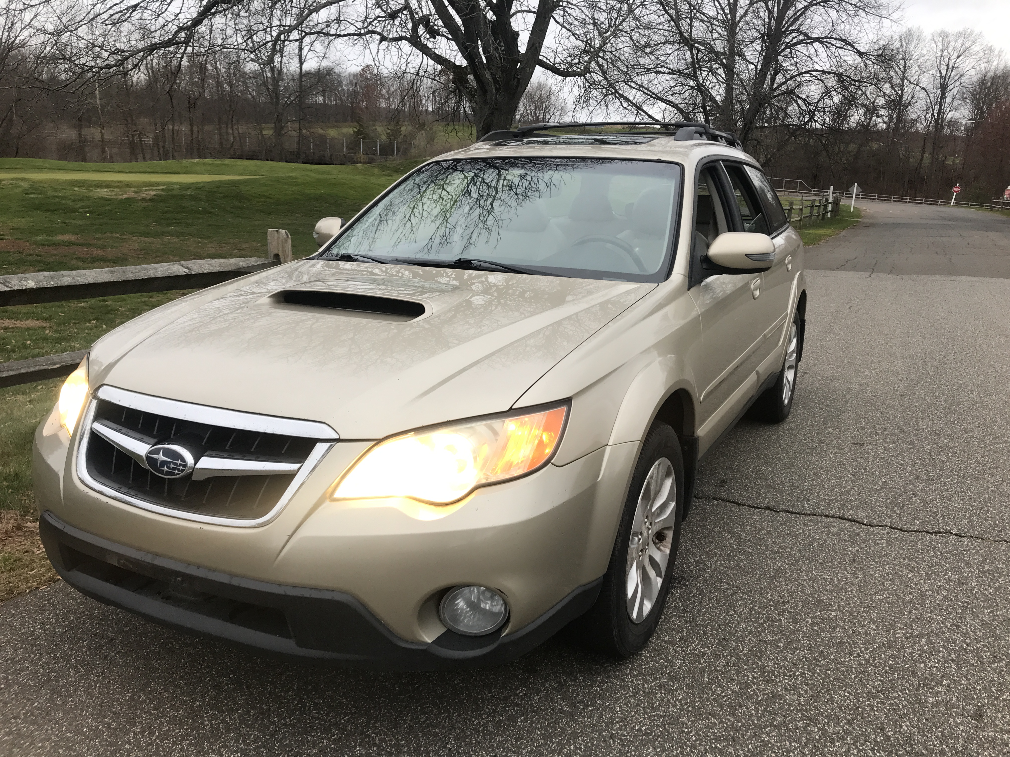 2008 Subaru Outback 2.5XT Limited, EJ255 turbo boxer, full-time symmetrical AWD, 5-speed manual One Owner 71K low mileage — photo 12